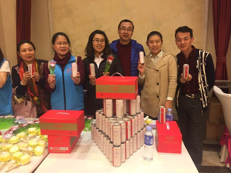 工作人员与爱加倍工作人员合影 工作人员与爱加倍工作人员合影
